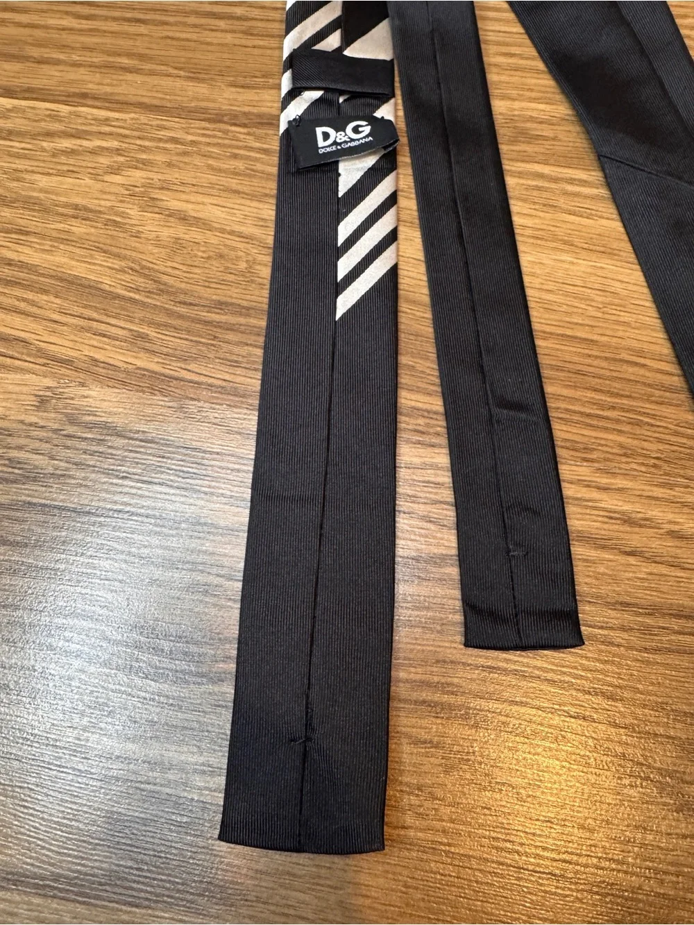 D&G Dolce & Gabbana Vintage Black and White Square End Skinny Necktie